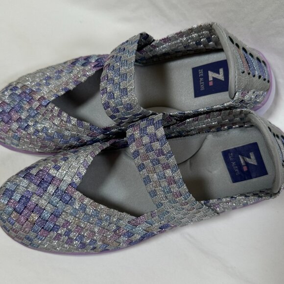 Brand New Holley in Silver Pastel by Zee Alexis - Picture 3 of 5